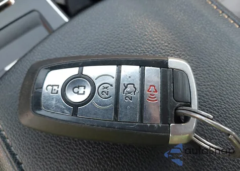 2017 Ford Fusion Se z USA, uszkodzony, nr VIN 3FA6P0HD3HR116324